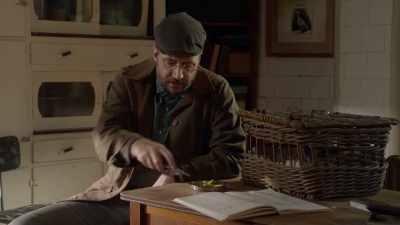 Last to arrive was, uh, 8:55. - Ms Fisher's Modern Murder Mysteries