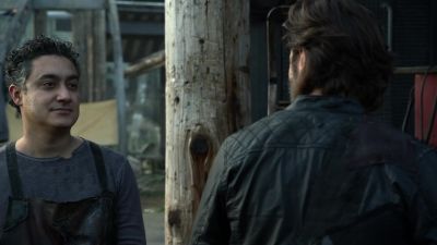 Last chance
to pull out. - The 100