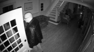 Last night, barnstable house
was the complete opposite. - The Holzer Files