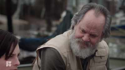 Last time I tried to talk to her, - Santa Jaws