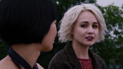 -Last time we were here...
-...we both felt trapped. - Sense8