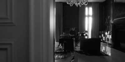 Last week, Eden picked out
a business on Kubrick's route. - Mr. Monk's Last Case: A Monk Movie