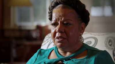 Later he comes to me,
he goes, Leslie, - Mother Undercover