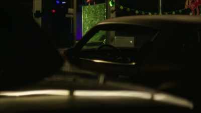Later, she doesn't have
two men with her,
she's alone. - Homicide Hunter: Never Give Up