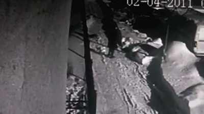 Later, the woman
discovers the payback - Neighborhood Wars