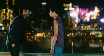 Lau Lam?
She'd never fall for you. - The Confidence Man JP - The Movie -
