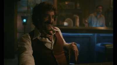 [laughing boisterously] - Griselda