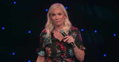 [laughing continues] - Leanne Morgan: I'm Every Woman