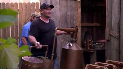 [laughing]
I'll be damned, he's got
his still put together. - Moonshiners: Master Distiller
