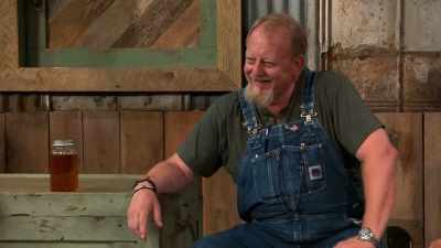 -[laughing]
-I'm praying 92 and 95, - Moonshiners: Master Distiller
