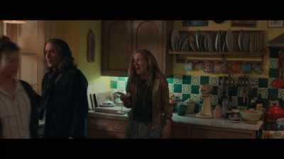 [Laughing]
It's I-E. It's not E-I. - Bridget Jones: Mad About the Boy