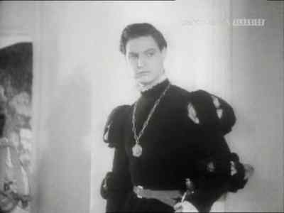 [ Laughing ]
Oh, Your Highness. - The Private Life of Henry VIII