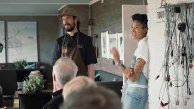 (laughing) - Restaurants at the End of the World