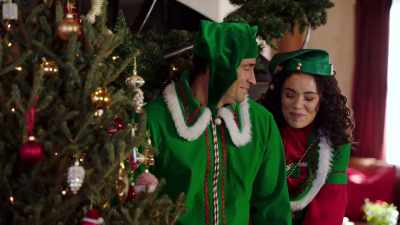 (laughing) - Planes, Trains, and Christmas Trees