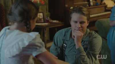 - [laughing] - The Waltons' Homecoming