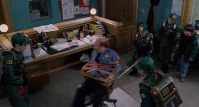 (LAUGHING) - The Santa Clause