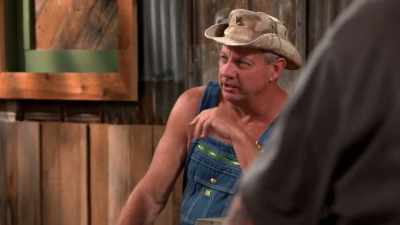 [laughing] - Moonshiners: Master Distiller