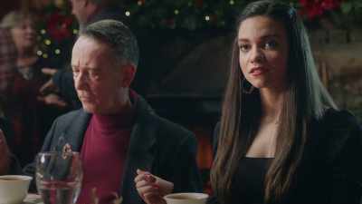 [laughing] - A Taste of Christmas