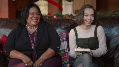 [laughing] - A Taste of Christmas