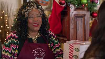 [laughing] - A Sweet Christmas Romance