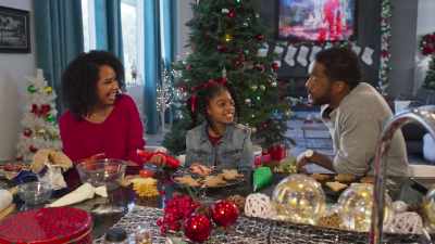 [laughing] - Merry Liddle Christmas