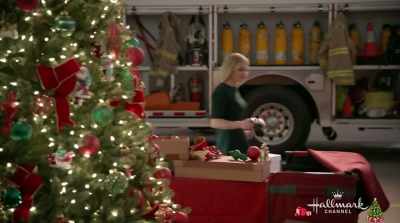 [laughing] - A Shoe Addict's Christmas