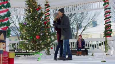 [laughing] - Christmas Connection