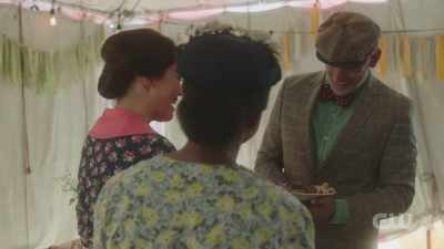 [laughing] - A Waltons Thanksgiving