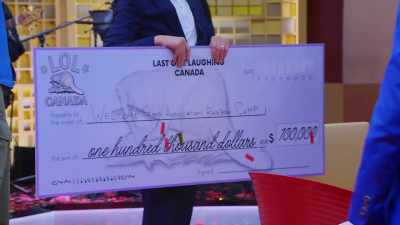 [laughing] - LOL: Last One Laughing Canada