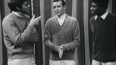 -(LAUGHS FAINTLY)
-(AUDIENCE LAUGHING) - George Carlin's American Dream