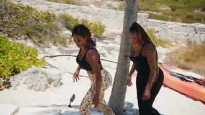 [laughs]
From the friend circle, - The Real Housewives Ultimate Girls Trip