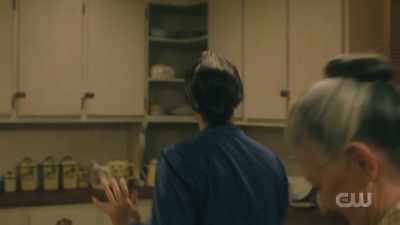 [laughs giddily] - A Waltons Thanksgiving