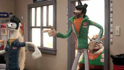 [laughs and grunts] - Buddy Thunderstruck