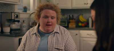 [laughs] I don't know
if his penis is normal. - Sex Appeal