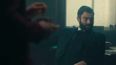 [LAUGHS] I HAVE FIVE MURDERS, - Miss Scarlet and the Duke