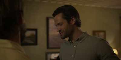[laughs] If you think Geri
still holds a flame for you, - Walker