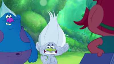 [laughs] Kids air horn
the darndest things. - Trolls: TrollsTopia