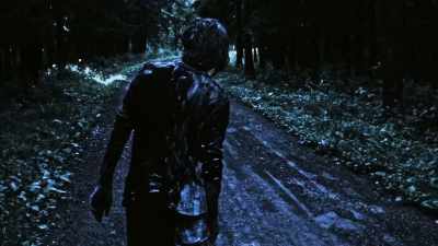 [laughs] Like, versus, like, the slower ones, you know? - Zombies! Prepping for the Apocalypse