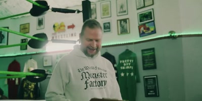 -[laughs]-[Ortiz laughs] - Monster Factory