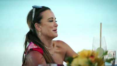 - [laughs] Ramona.
Ramona was, "I have my sister, - The Real Housewives Ultimate Girls Trip