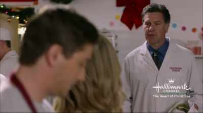 - [LAUGHS]
- [RICHARD] Hey, y'all, - Christmas in Love