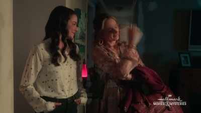 [laughs] - Nikki & Nora: Sister Sleuths