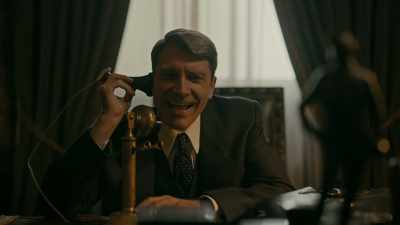 [laughs] - The Porter