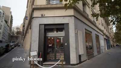 [ Laughs ] - Love Trip: Paris