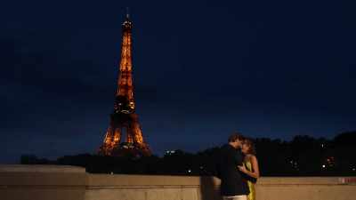 [ Laughs ] - Love Trip: Paris