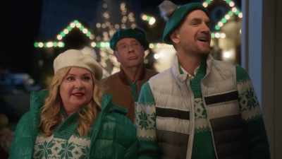 [laughs] - Haul Out the Holly: Lit Up