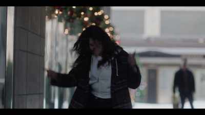 [laughs] - Catch Me If You Claus