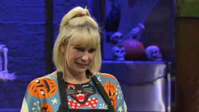[laughs] - Halloween Cookie Challenge