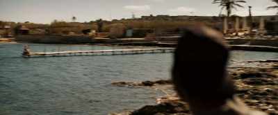 [laughs] - Shark Bait