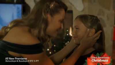 [LAUGHS] - A Christmas Miracle for Daisy